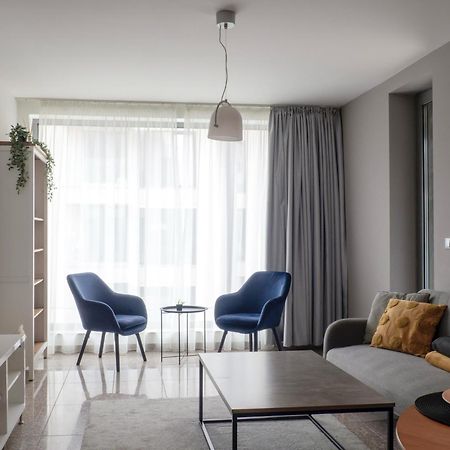 Julie'S Sunny Cozy Apartment With Balcony София Екстериор снимка